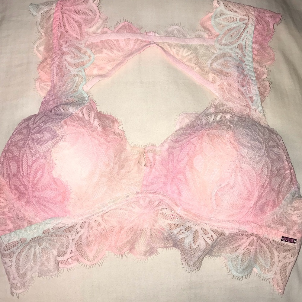 Pink date size small push up lace bra NWOT